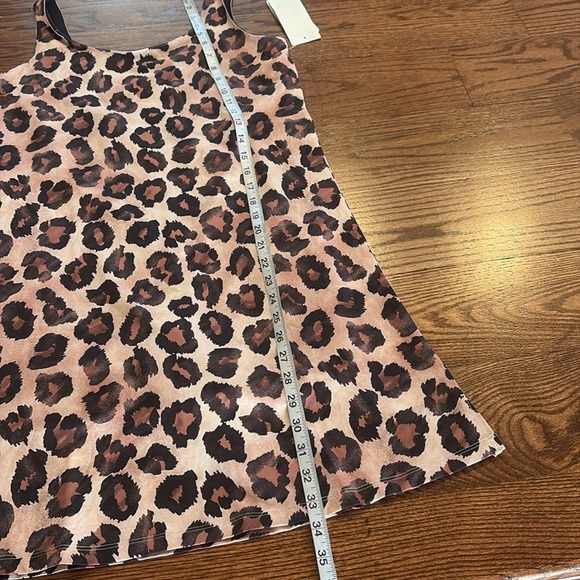 Women’s performance activewear tank dress - shorts in 1 leopard animal print S - Picture 8 of 12